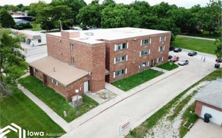 Pictures of Retail, Office property located at 318 E Main Street, Lamoni, IA 50140 for sales - image #1