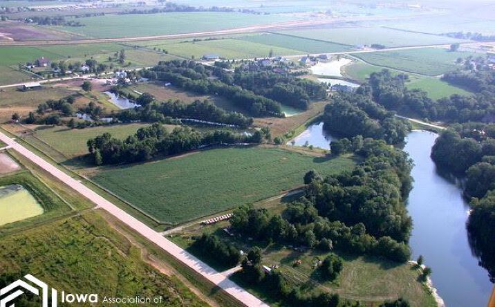 Pictures of Land property located at 11047 137 th Avenue, West Burlington, IA 52655 for sales - image #1