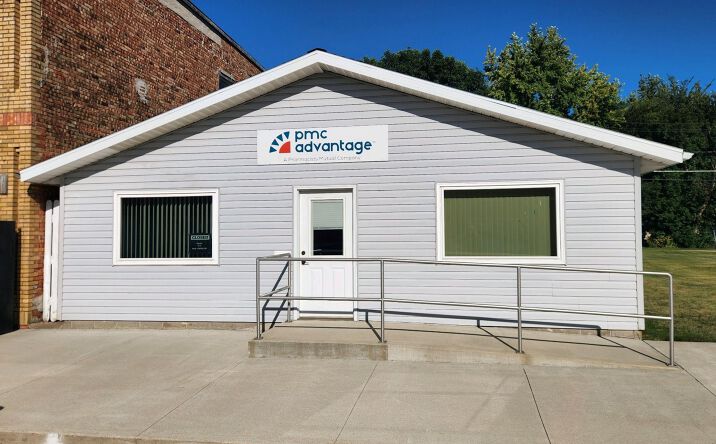 Pictures of Office, Retail, Business for Sale property located at 308 3Rd Street N, Swea City, IA 50590 for sales - image #1