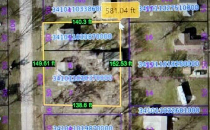 Pictures of Land property located at 1605 S 21st Street, Centerville, IA 52544 for sales - image #1