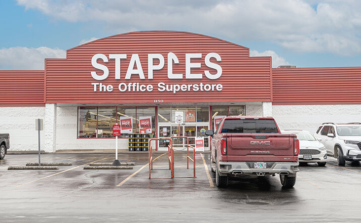 Pictures of Retail property located at 1150 OR-99W, McMinnville, OR 97128 for sales - image #1