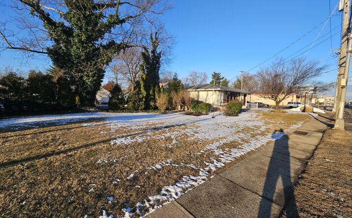 Pictures of Land, Retail property located at 312 N White Horse Pike, Stratford, NJ 08084 for sales - image #1