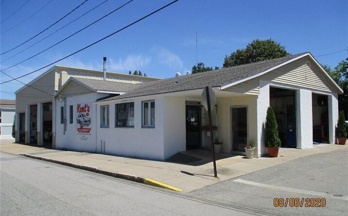 Pictures of Land, Multifamily, Industrial, Retail property located at 27 Halsey Street, Newport, RI 02840 for sales - image #1
