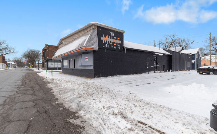 Pictures of Mixed Use property located at 1332 W Main St, Fort Wayne, IN 46808 for sales - image #1