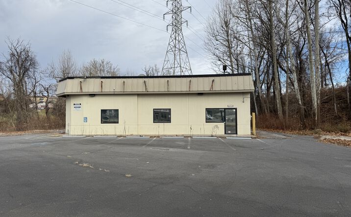 Pictures of Retail property located at 10515 Reisterstown Rd, Owings Mills, MD 21117 for sales - image #1