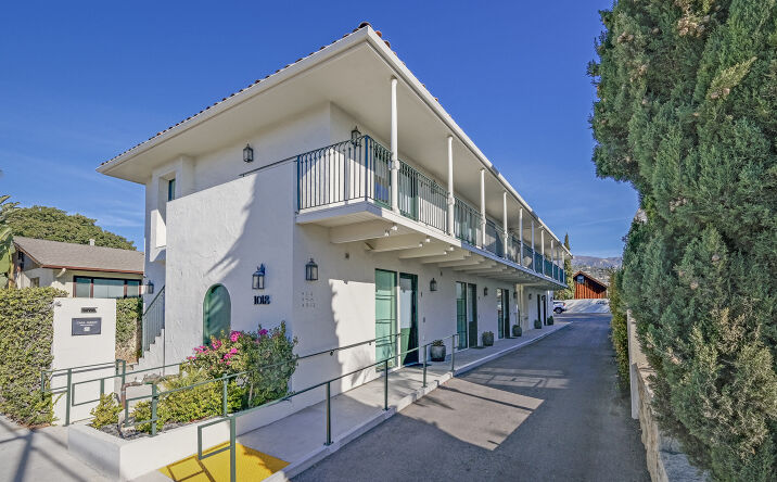 Pictures of Hospitality property located at 1018 Garden St, 4, Santa Barbara, CA 93101 for sales - image #1