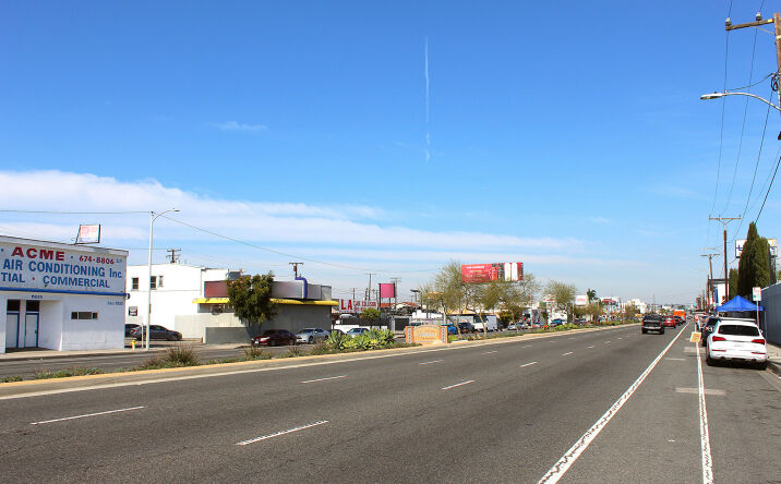 image of property at 11011-11019 HAWTHORNE BLVD Inglewood CA 90304