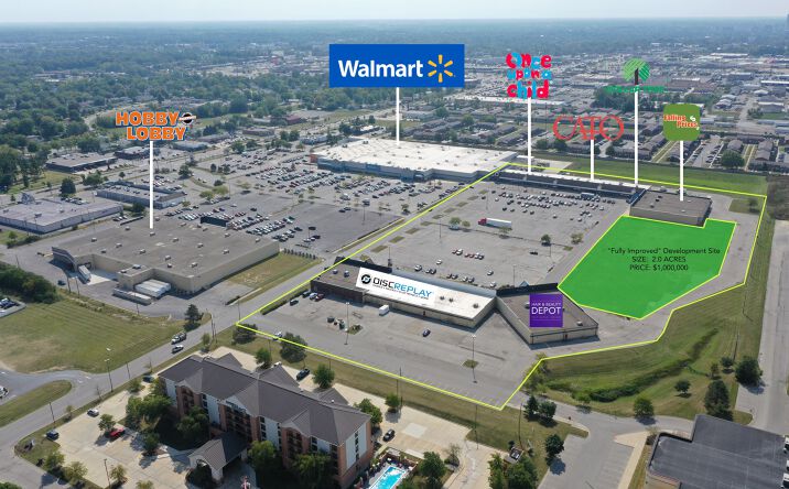 Pictures of Retail property located at 5300 Coldwater Rd, Fort Wayne, IN 46825 for sales - image #1