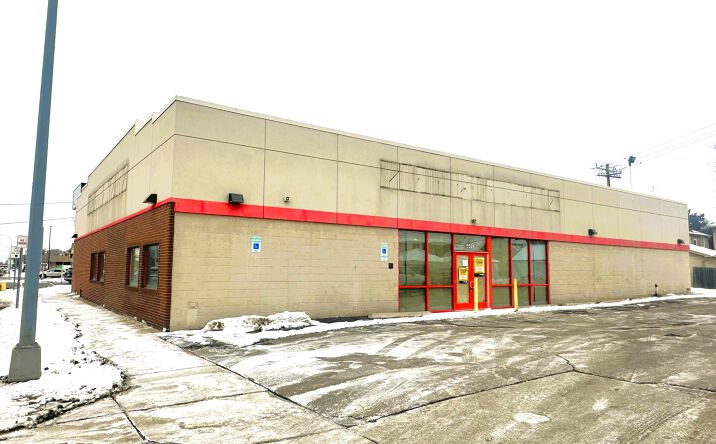 Pictures of Retail property located at 5524 Schaefer Rd, Dearborn, MI 48126 for sales - image #1