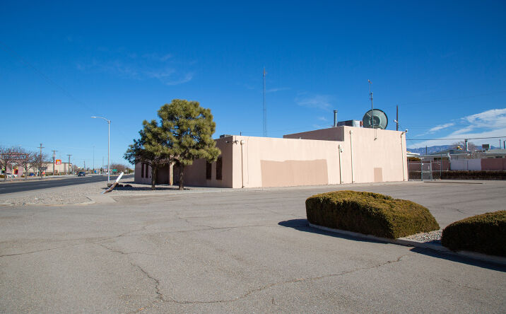 Pictures of Office property located at 1510 Coors Blvd NW, Albuquerque, NM 87121 for sales - image #1