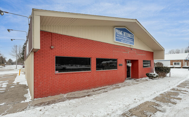 Pictures of Office property located at 7261 Gratiot Rd, Saginaw, MI 48609 for sales - image #1