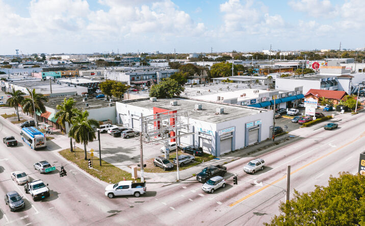 Pictures of Industrial, Retail property located at 2205 NW 20th St, Miami, FL 33142 for sales - image #1