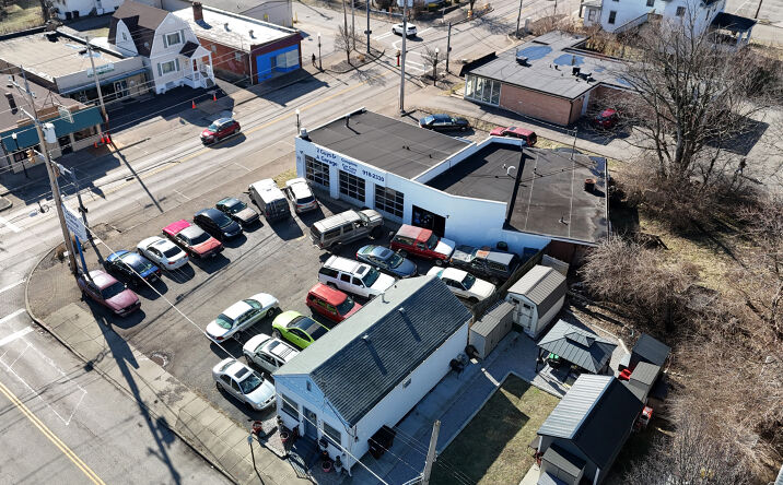 Pictures of Retail, Special Purpose property located at 1844 W Galbraith Rd, Cincinnati, OH 45239 for sales - image #1