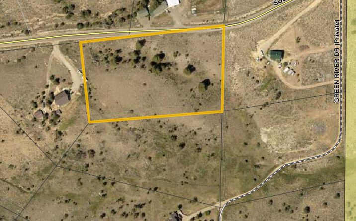 Pictures of Land property located at 107 Soda Springs Dr, Dubois, WY 82513 for sales - image #1