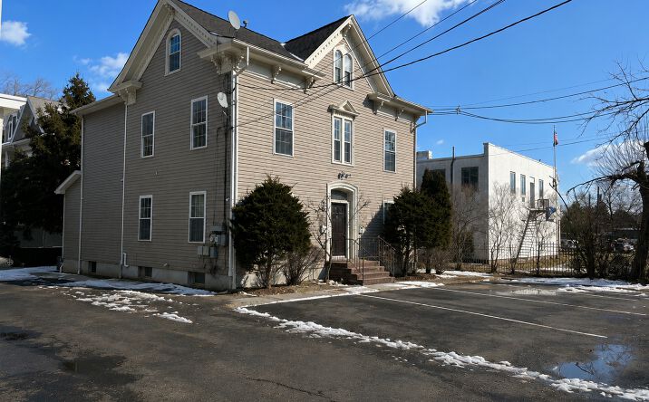Pictures of Multifamily property located at 758 Somerset St, Watchung, NJ 07069 for sales - image #1