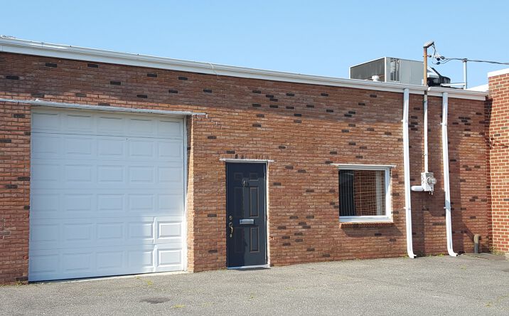 Pictures of Industrial property located at 39 Hutcheson Pl, Lynbrook, NY 11563 for sales - image #1