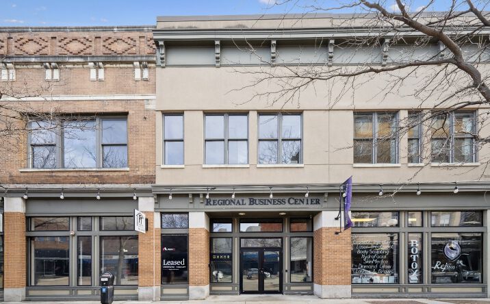 Pictures of Office, Retail property located at 210-218 E 4th St, Waterloo, IA 50703 for sales - image #1