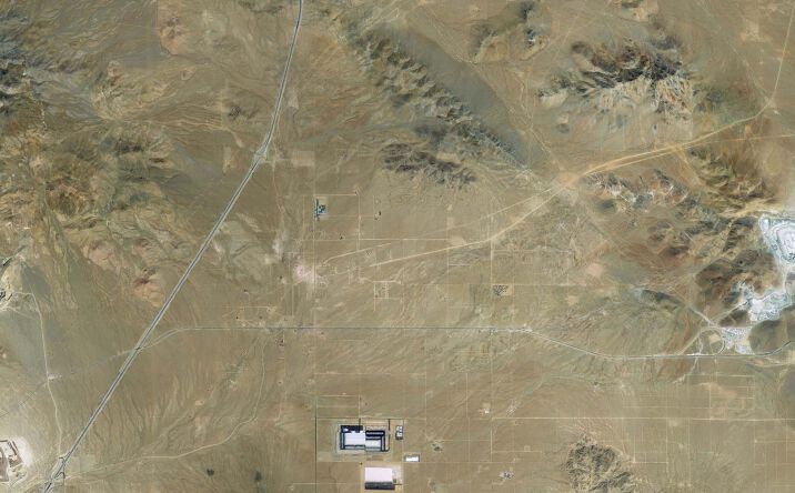 Pictures of Land property located at Dale Evans Pkwy Off-Ramp, Apple Valley, CA 92307 for sales - image #1