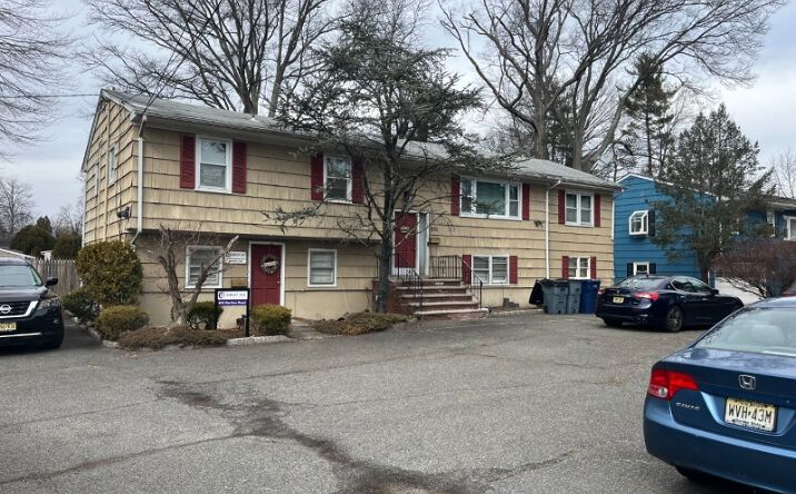 Pictures of Mixed Use property located at 800 Raritan Rd, Clark, NJ 07066 for sales - image #1