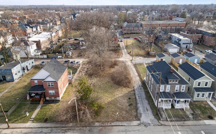Pictures of Land property located at 1457 Oak Street, Columbus, OH 43205 for sales - image #1