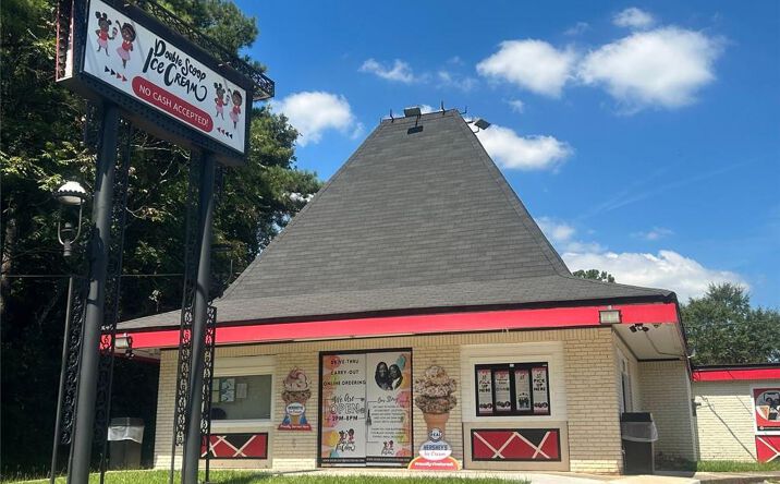 Pictures of Retail property located at 3455 MARTIN LUTHER KING JR Drive SW, Atlanta, GA 30331 for sales - image #1