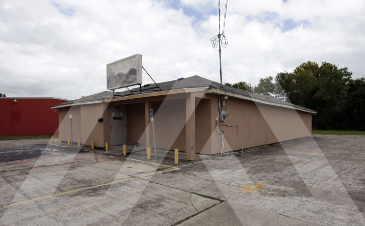 Pictures of Retail property located at 2611 Preston Ave, Pasadena, TX 77503 for sales - image #1