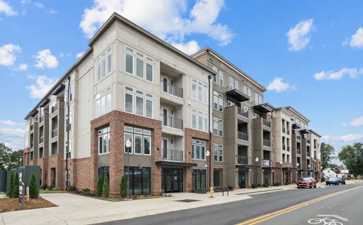 Pictures of Multifamily property located at 222 S Main St, Mooresville, NC 28115 for sales - image #1