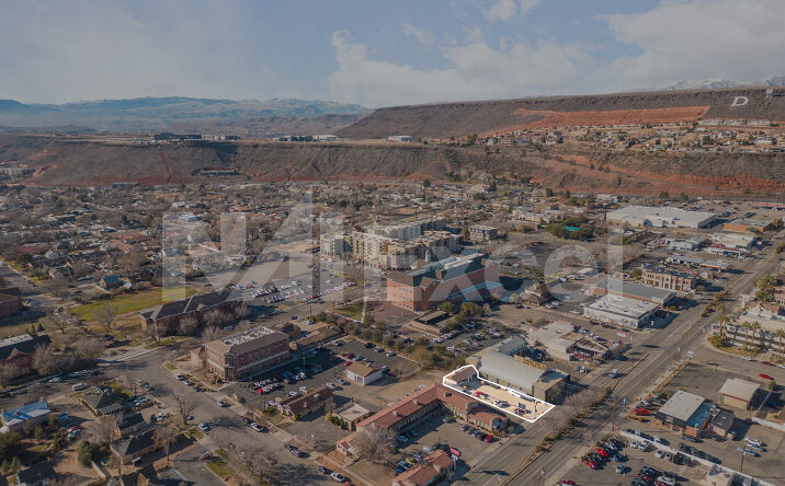 Pictures of Retail property located at 147 W St George Blvd, St. George, UT 84770 for sales - image #1