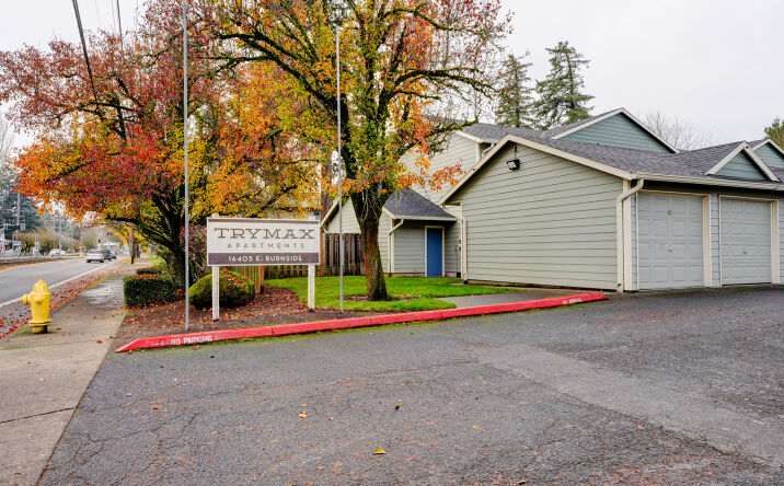 Pictures of Multifamily property located at 16405 E Burnside St, Portland, OR 97233 for sales - image #1