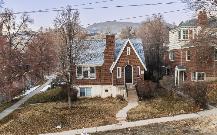 Pictures of Multifamily property located at 45 E 500 N, Salt Lake City, UT 84103 for sales - image #1
