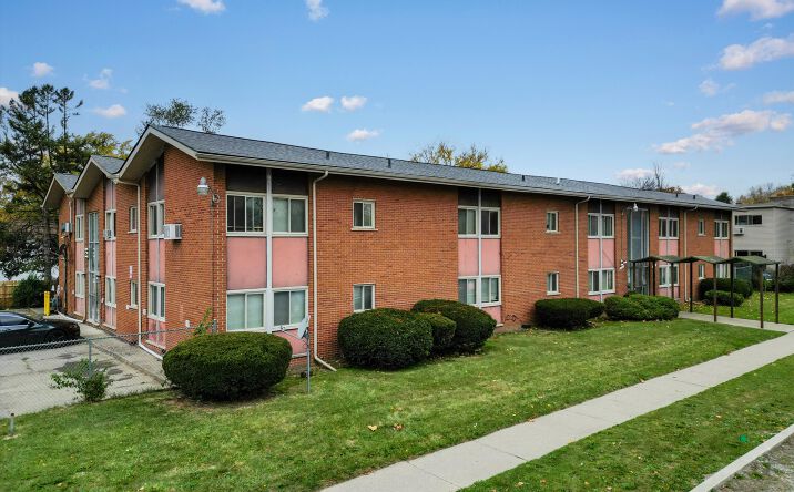 Pictures of Multifamily property located at 19199 Lahser Rd, Detroit, MI 48219 for sales - image #1