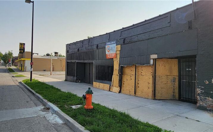 Pictures of Retail property located at 3541 Prospect Avenue, Kansas City, MO 64128 for sales - image #1