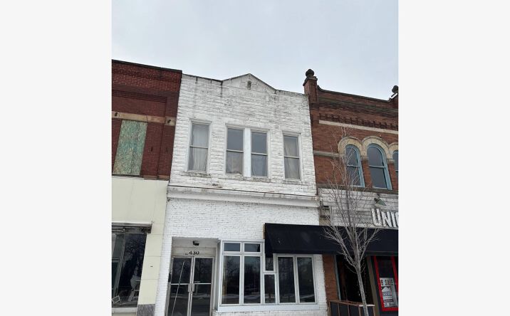 Pictures of Retail property located at 430 Broadway, Lorain, OH 44052 for sales - image #1