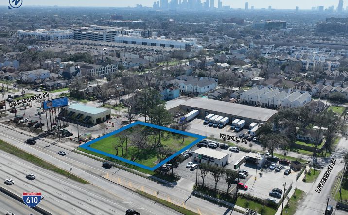 image of property at 529 W 28TH ST Houston TX 77008