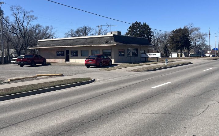 Pictures of Mixed Use property located at 1425 W Central Ave, El Dorado, KS 67042 for sales - image #1