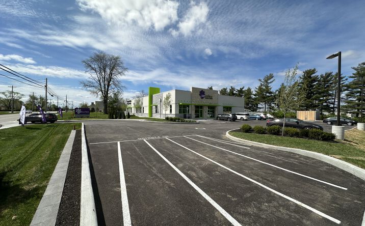 Pictures of Retail property located at 1280 Stringtown Rd, Grove City, OH 43123 for sales - image #1