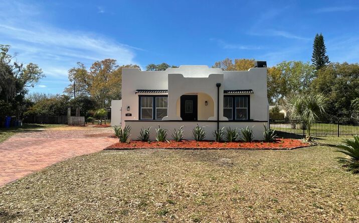 Pictures of Mixed Use property located at 210 Carolina Avenue, St Cloud, FL 34769 for sales - image #1