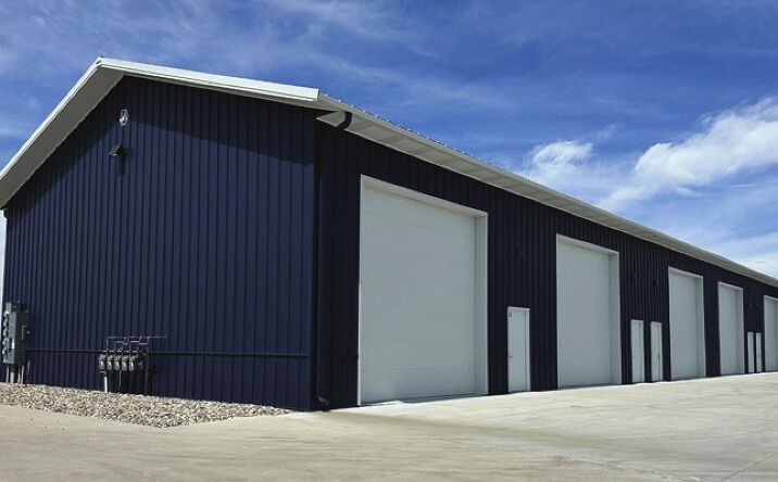 Pictures of Retail, Industrial property located at 1816 Sheyenne Loop N, Fargo, ND 58102 for sales - image #1
