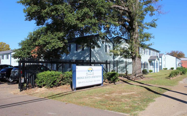 Pictures of Multifamily property located at 1225 Bailey Ave, Jackson, MS 39203 for sales - image #1