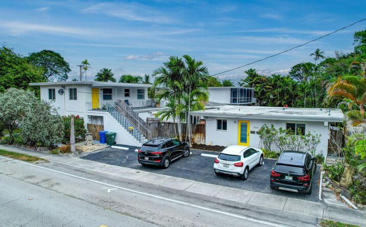 Pictures of Special Purpose property located at 630 NE 37 Street, Oakland Park, FL 33334 for sales - image #1