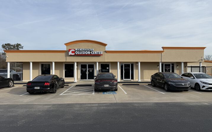 Pictures of Retail property located at 810 Corder Rd, Warner Robins, GA 31088 for sales - image #1
