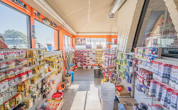 Pictures of Business for Sale, Retail property located at 5102 Knickerbocker Rd, San Angelo, TX 76904 for sales - image #1
