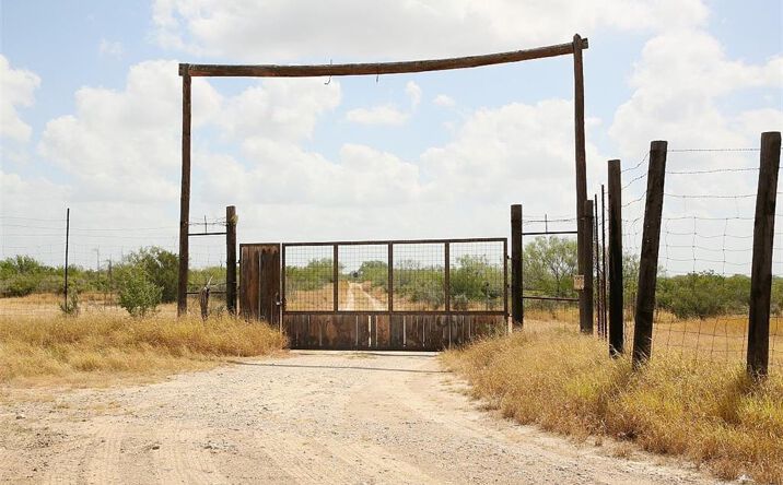 Pictures of Land property located at 0 Loma Blanca Road, Roma, TX 78584 for sales - image #1