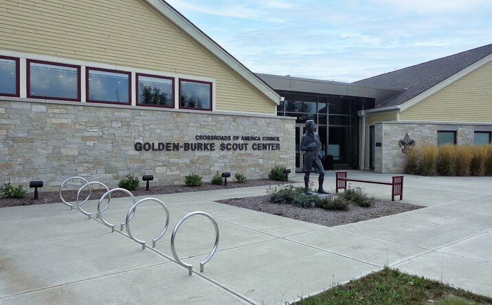 Pictures of Mixed Use, Office property located at 7125 Fall Creek Rd N, Indianapolis, IN 46226 for sales - image #1