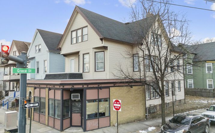 Pictures of Mixed Use property located at 1346 State St, New Haven, CT 06511 for sales - image #1