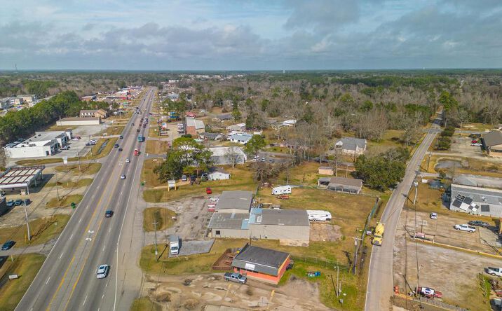 Pictures of Land property located at 6514 Washington Ave, Ocean Springs, MS 39564 for sales - image #1