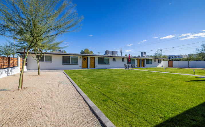 Pictures of Multifamily property located at 6049 W Laurie Ln, Glendale, AZ 85302 for sales - image #1