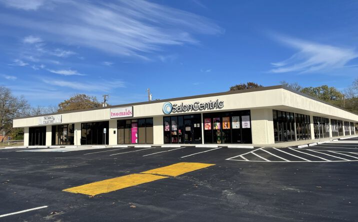 Pictures of Office, Retail property located at 1600 W Louisiana St, McKinney, TX 75069 for sales - image #1