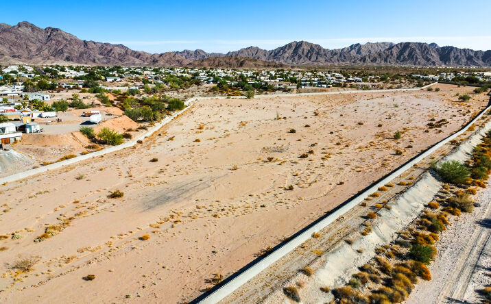 Pictures of Land property located at E Masterson Ave, Fortuna Foothills, AZ 85367 for sales - image #1
