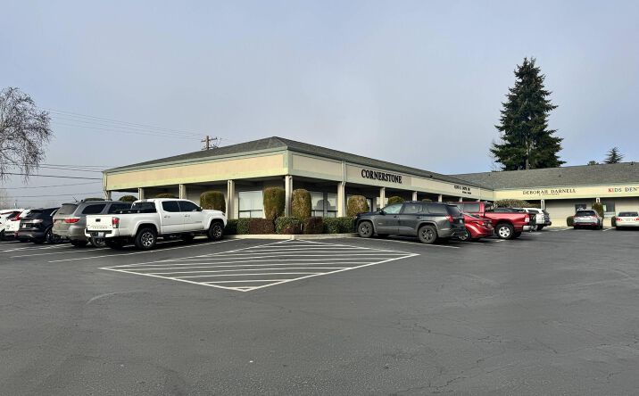 Pictures of Office property located at 1611 Kresky Ave, Centralia, WA 98531 for sales - image #1